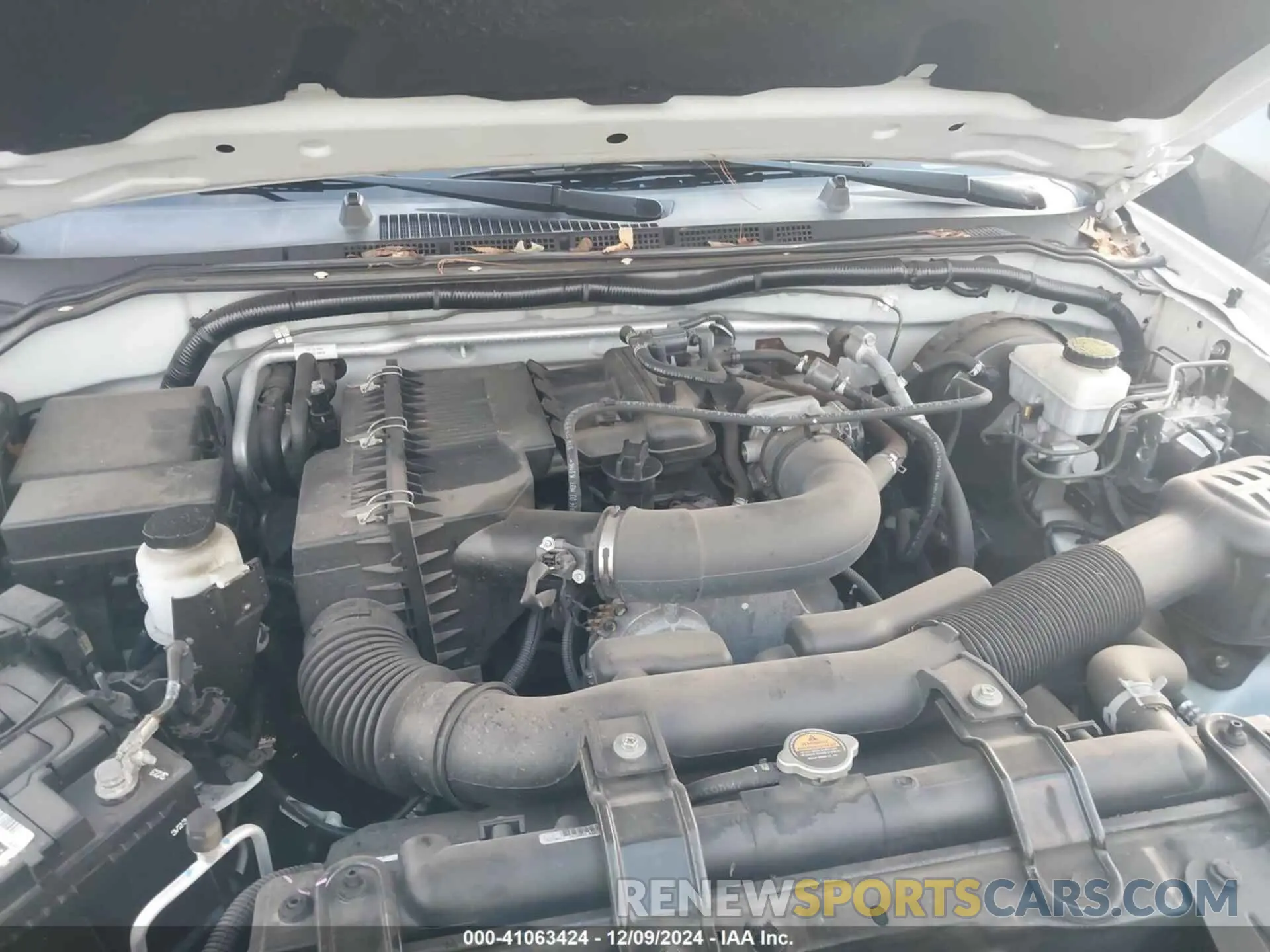 10 Photograph of a damaged car 1N6BD0CT6KN734146 NISSAN FRONTIER 2019