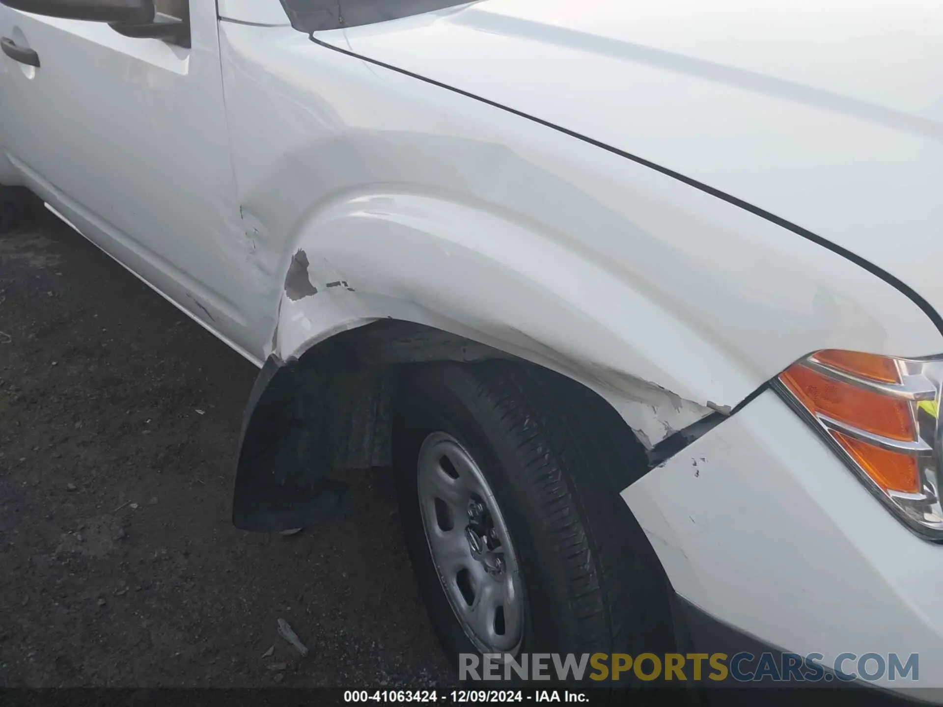 6 Photograph of a damaged car 1N6BD0CT6KN734146 NISSAN FRONTIER 2019