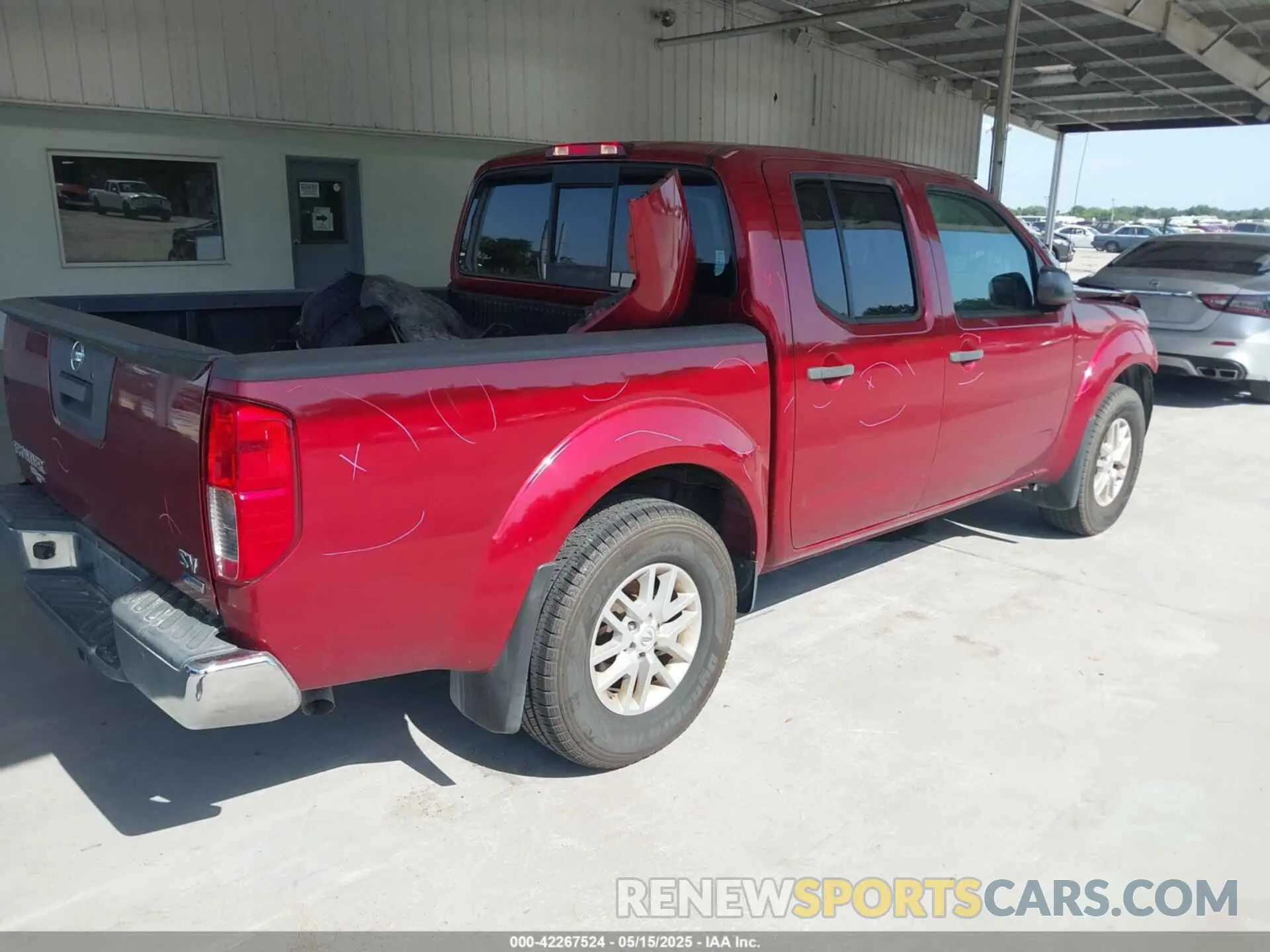 4 Photograph of a damaged car 1N6DD0ER3KN768040 NISSAN FRONTIER 2019