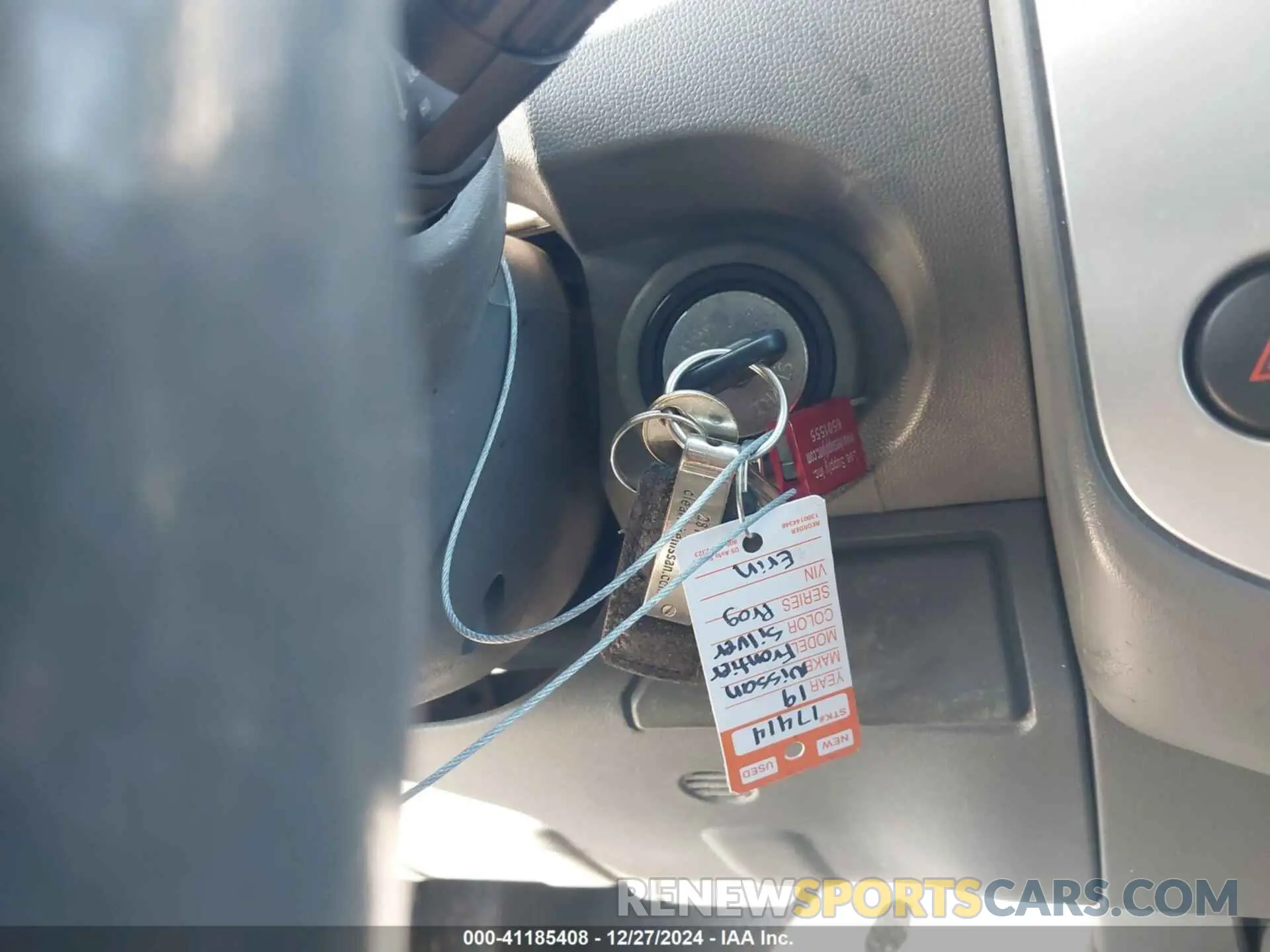 11 Photograph of a damaged car 1N6DD0ER4KN780083 NISSAN FRONTIER 2019