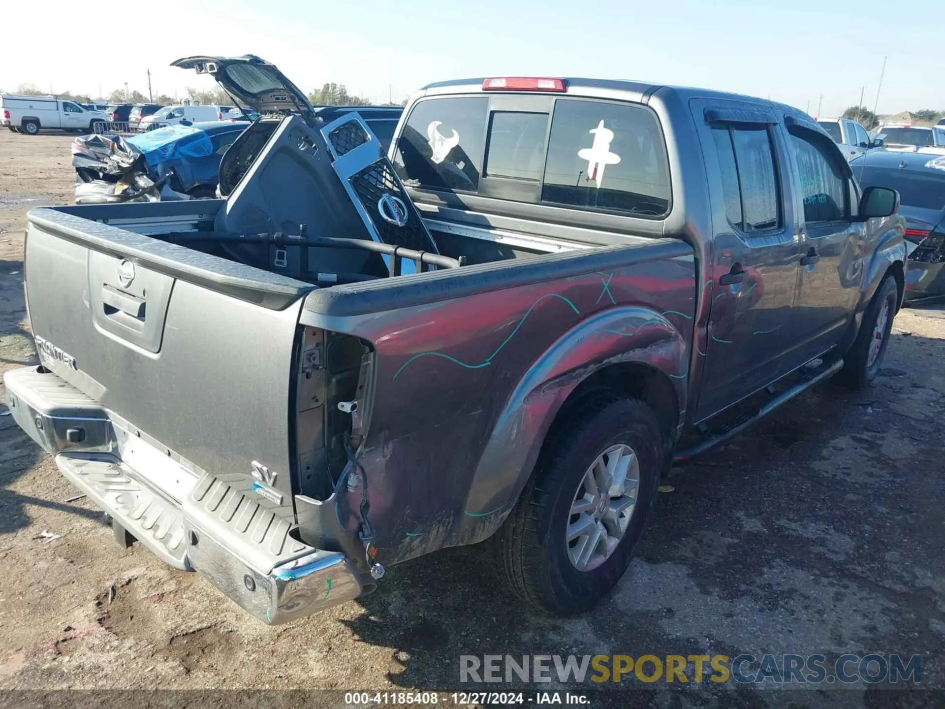 4 Photograph of a damaged car 1N6DD0ER4KN780083 NISSAN FRONTIER 2019