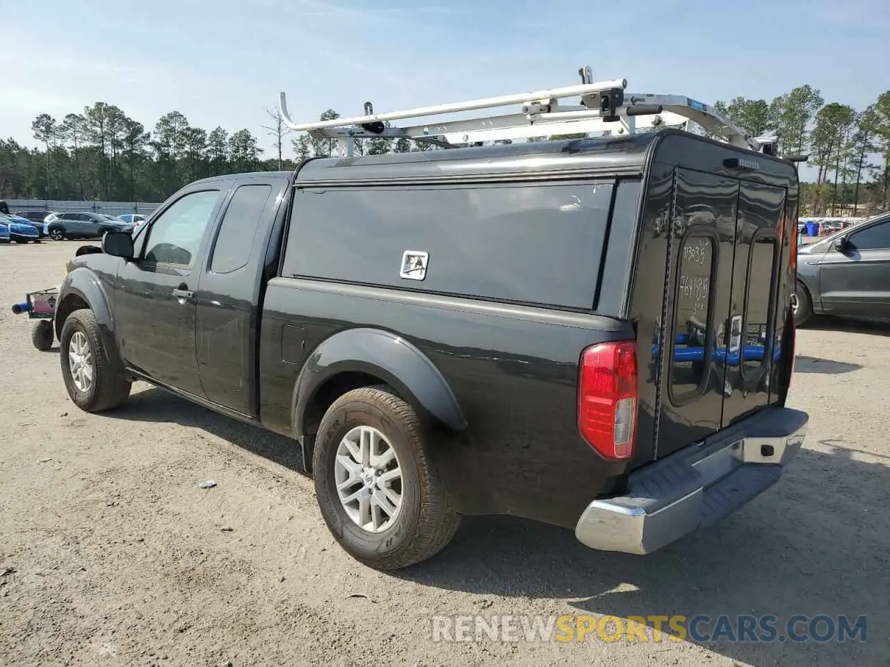 2 Photograph of a damaged car 1N6ED0CE2LN713035 NISSAN FRONTIER 2020