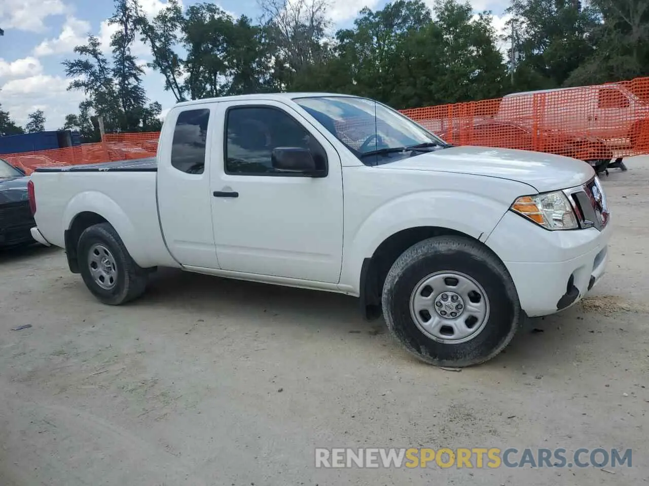 4 Photograph of a damaged car 1N6ED0CE5LN718679 NISSAN FRONTIER 2020