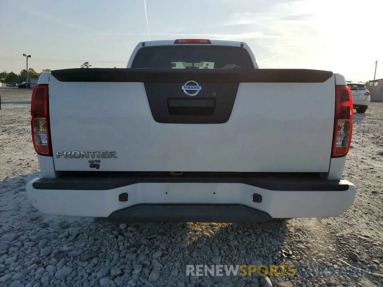 6 Photograph of a damaged car 1N6ED0CE6LN727178 NISSAN FRONTIER 2020