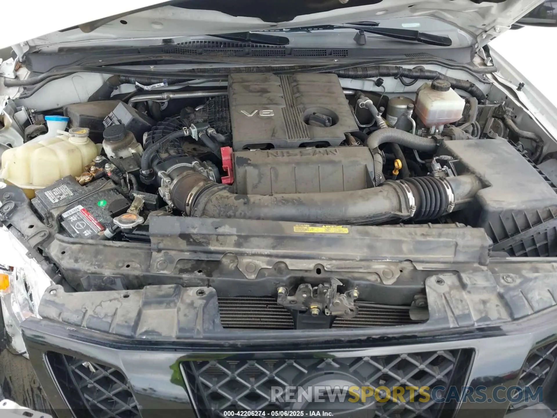 10 Photograph of a damaged car 1N6ED0EA0LN705624 NISSAN FRONTIER 2020