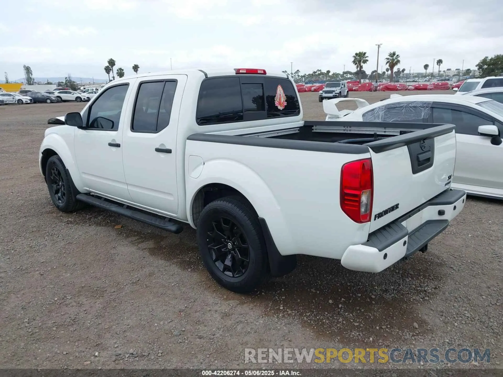 3 Photograph of a damaged car 1N6ED0EA0LN705624 NISSAN FRONTIER 2020