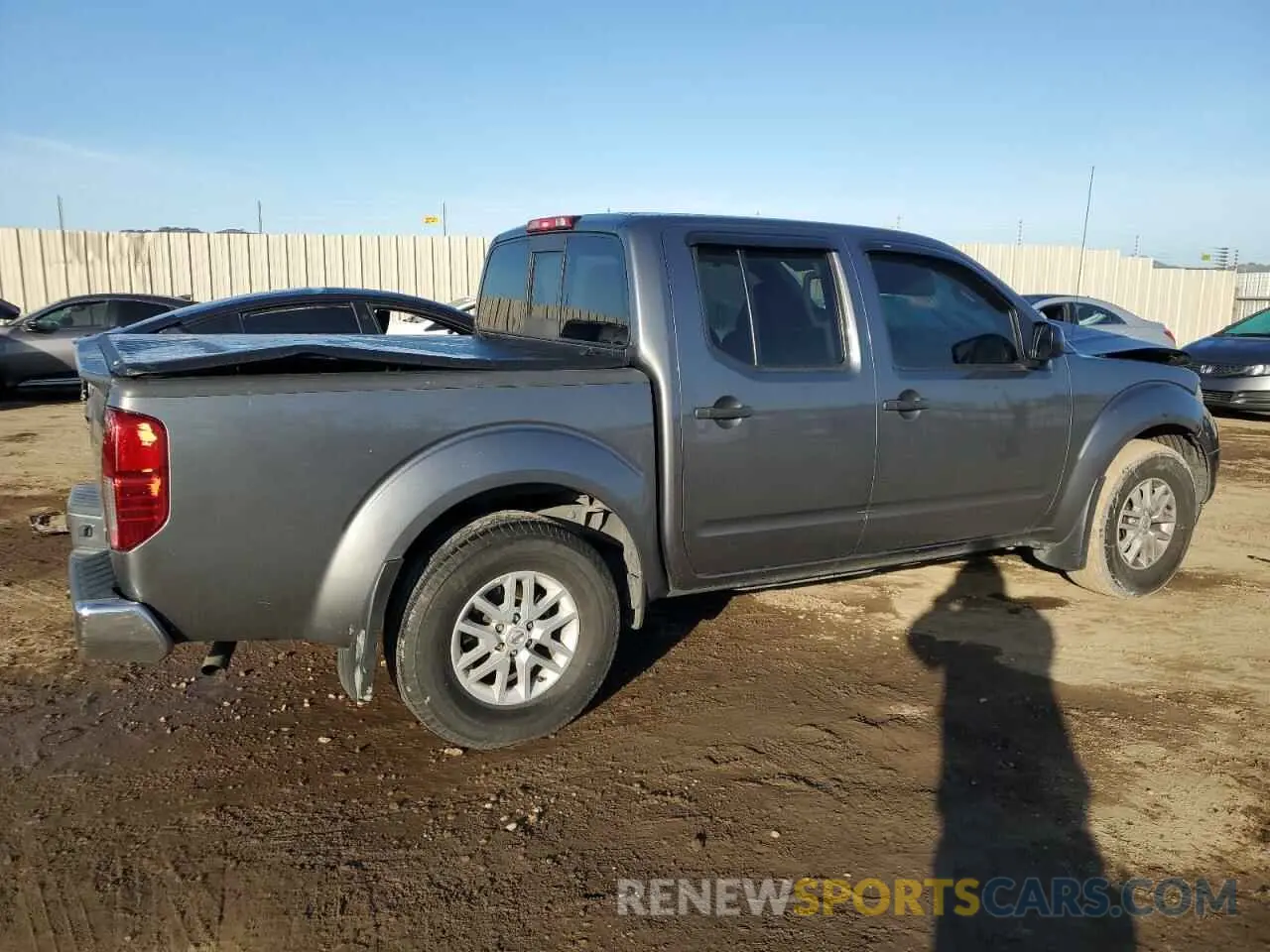 3 Photograph of a damaged car 1N6ED0EA0LN713917 NISSAN FRONTIER 2020
