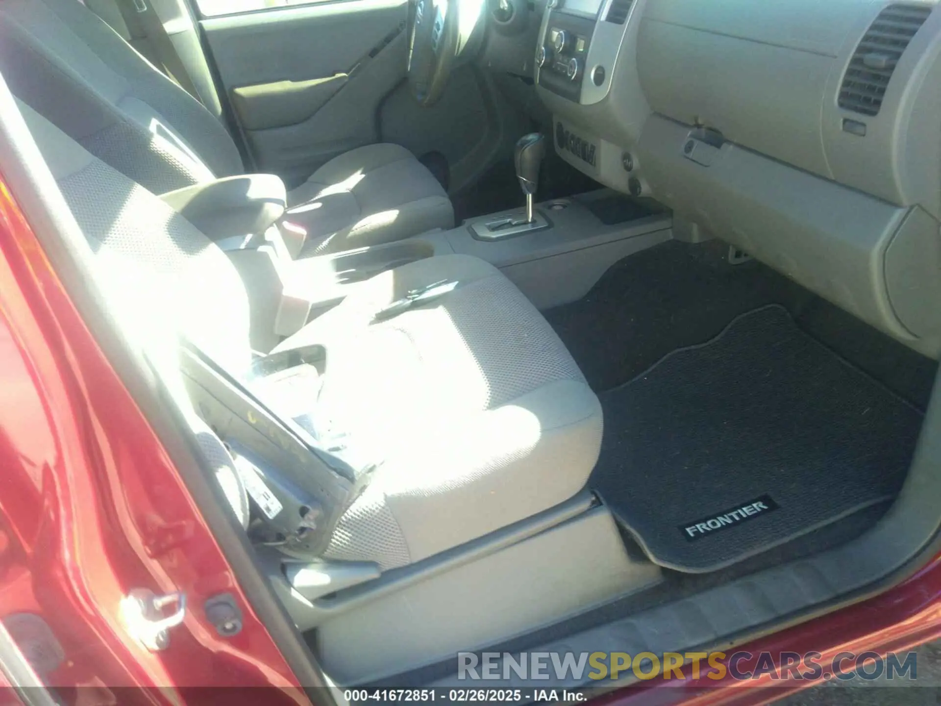 5 Photograph of a damaged car 1N6ED0EA6LN708494 NISSAN FRONTIER 2020
