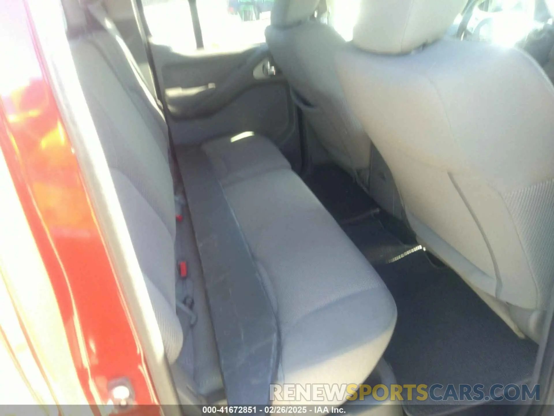 8 Photograph of a damaged car 1N6ED0EA6LN708494 NISSAN FRONTIER 2020