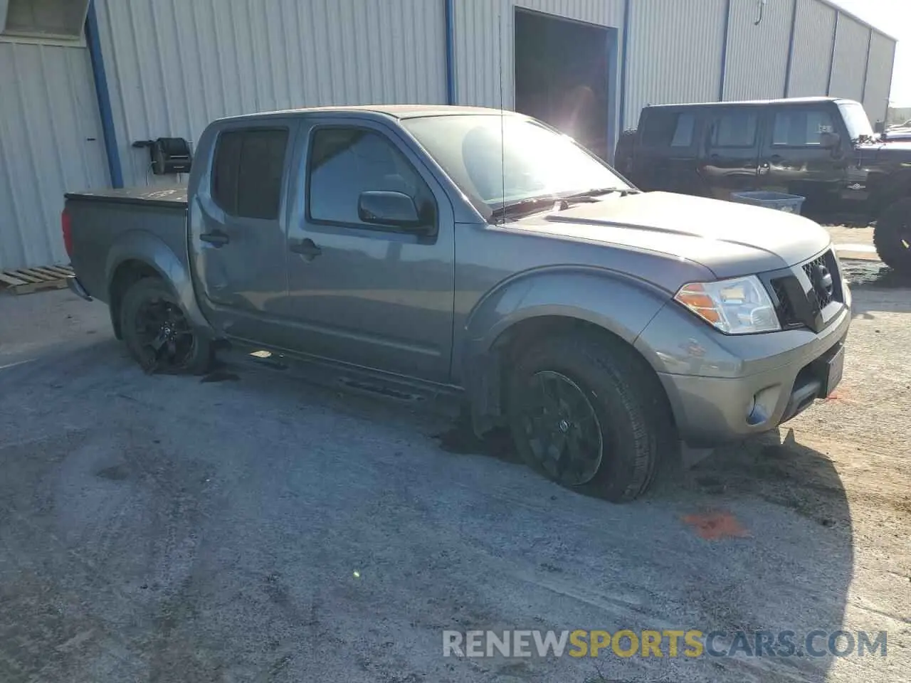 4 Photograph of a damaged car 1N6ED0EA8LN726186 NISSAN FRONTIER 2020