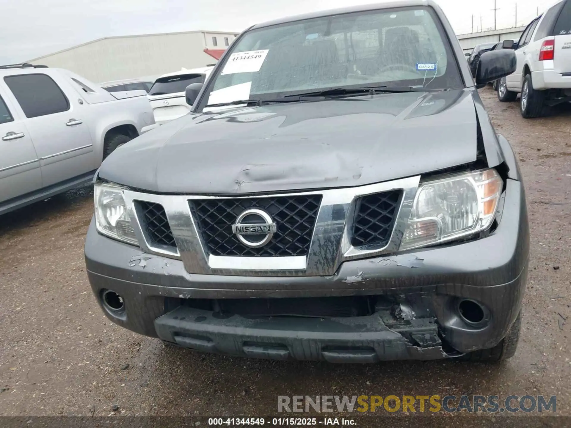 12 Photograph of a damaged car 1N6ED0EAXLN714976 NISSAN FRONTIER 2020
