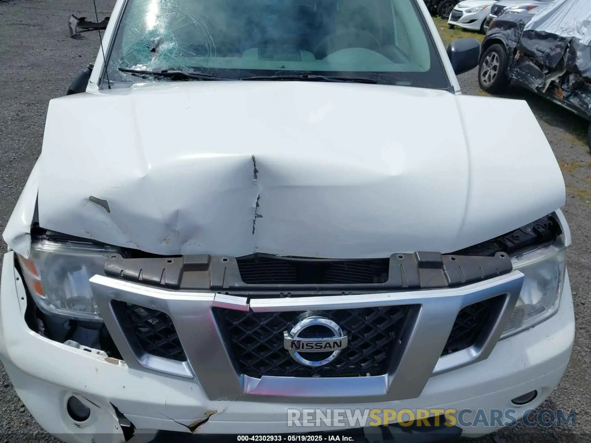 17 Photograph of a damaged car 1N6ED0EB2LN720957 NISSAN FRONTIER 2020