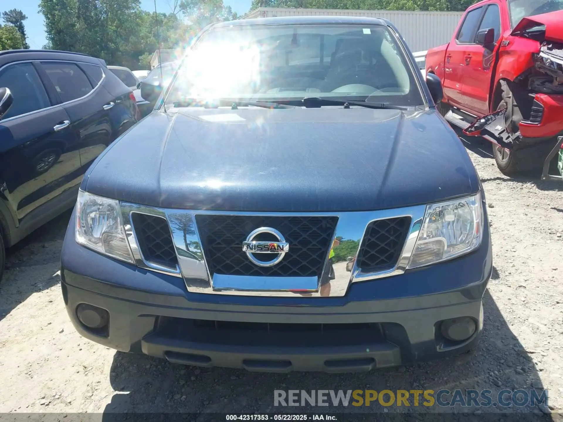 12 Photograph of a damaged car 1N6ED0CE5MN707019 NISSAN FRONTIER 2021