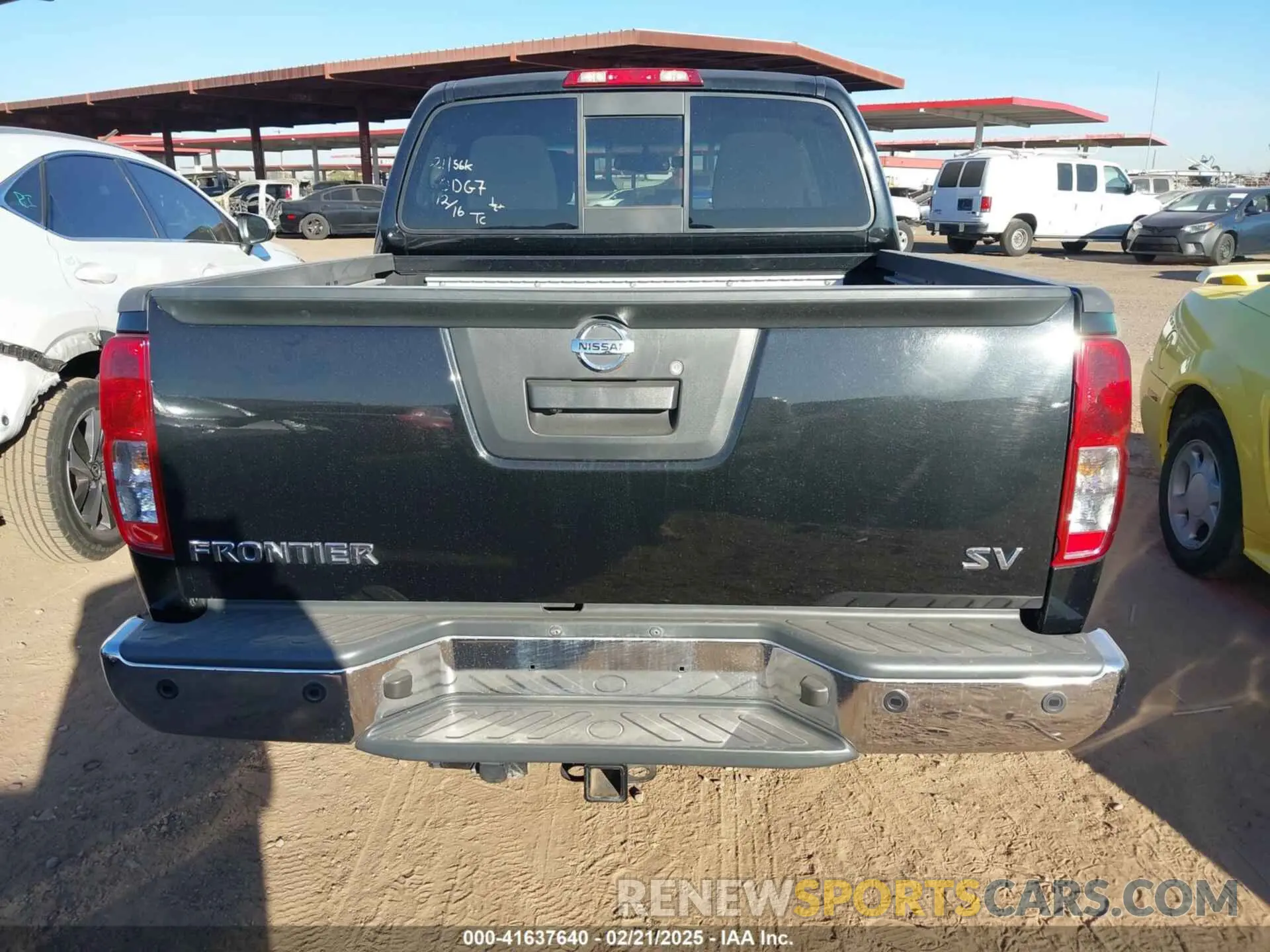 16 Photograph of a damaged car 1N6ED0EA1MN723826 NISSAN FRONTIER 2021