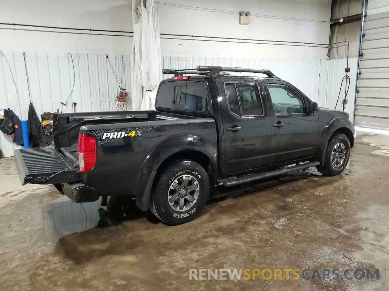 3 Photograph of a damaged car 1N6ED0EB8MN711262 NISSAN FRONTIER 2021