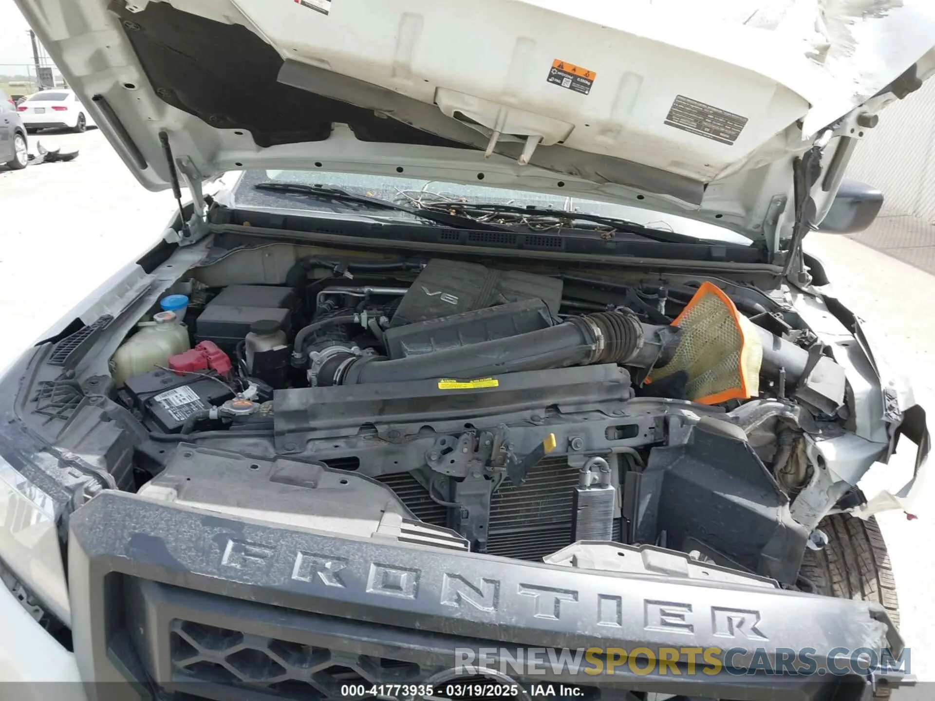 10 Photograph of a damaged car 1N6ED1CL2NN657752 NISSAN FRONTIER 2022