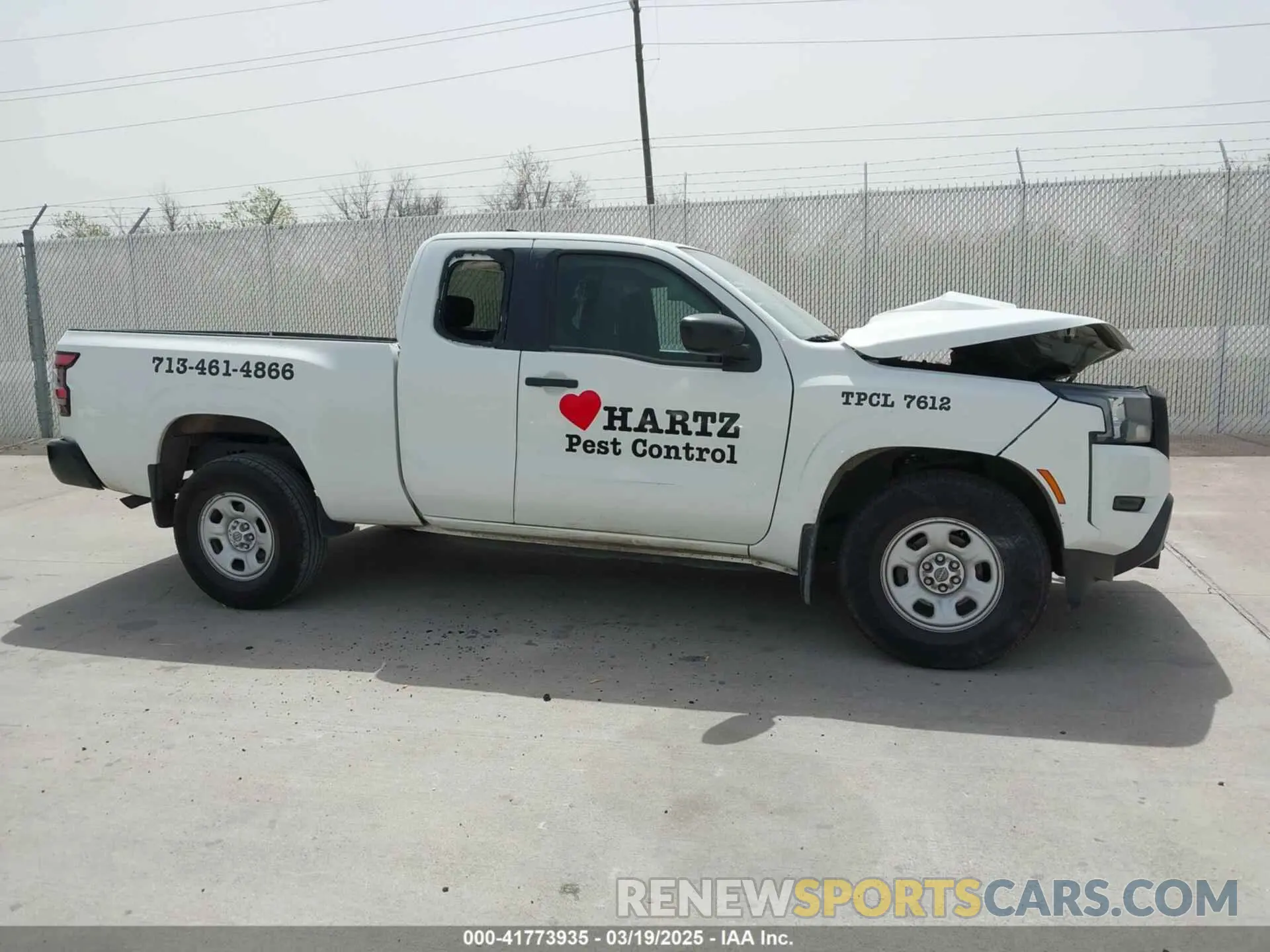 12 Photograph of a damaged car 1N6ED1CL2NN657752 NISSAN FRONTIER 2022