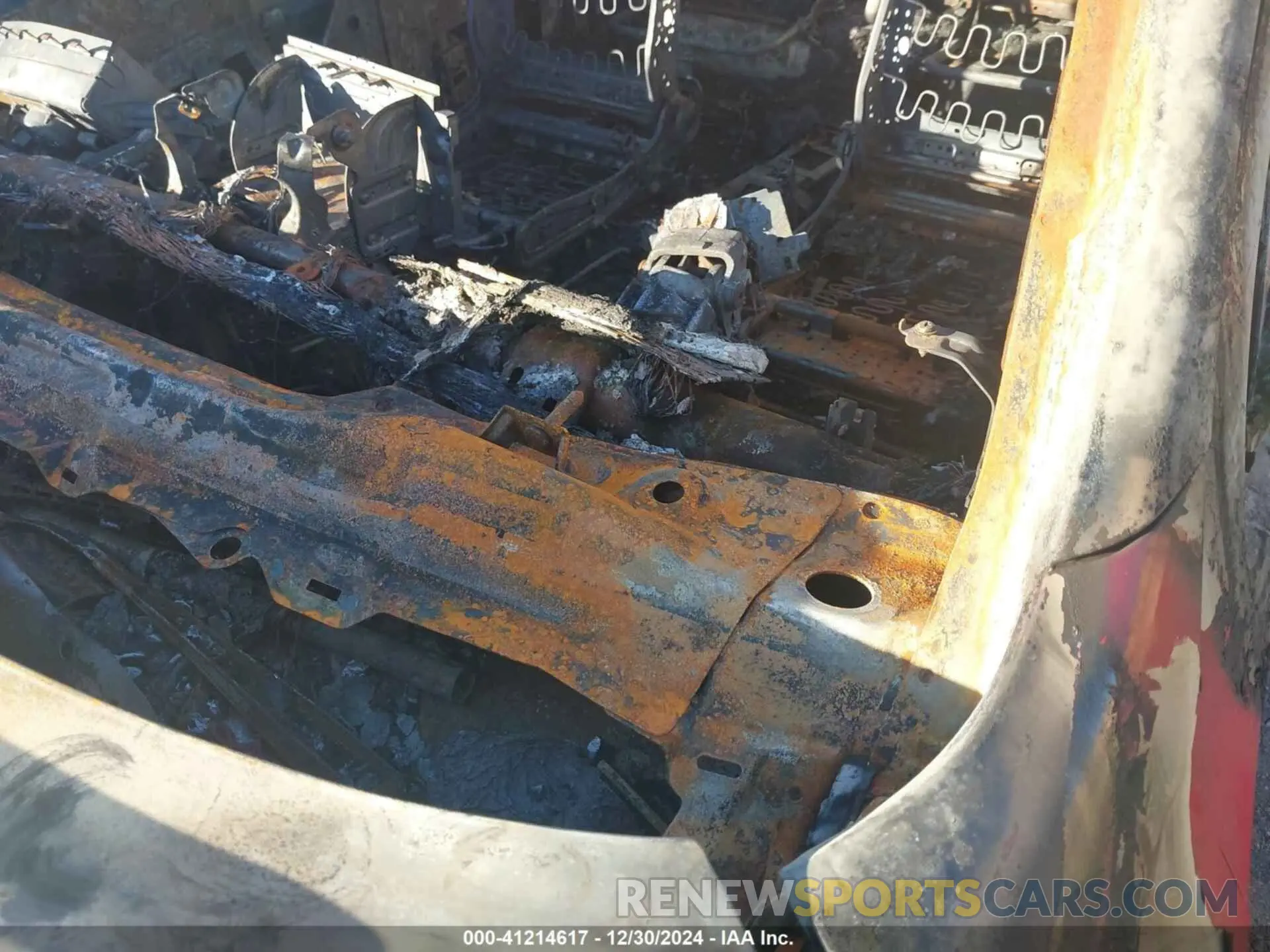 9 Photograph of a damaged car 1N6ED1CLXNN667753 NISSAN FRONTIER 2022