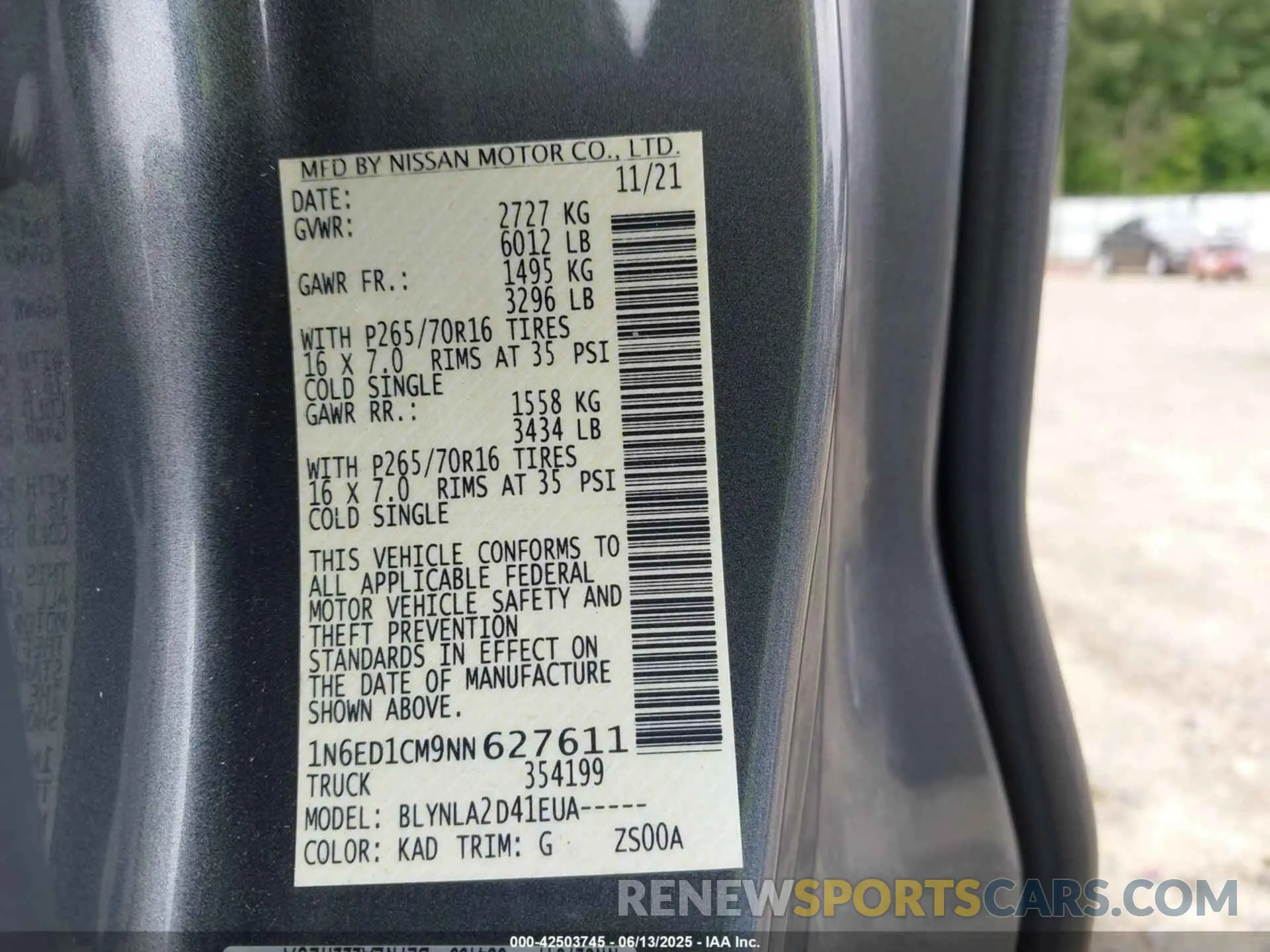 9 Photograph of a damaged car 1N6ED1CM9NN627611 NISSAN FRONTIER 2022