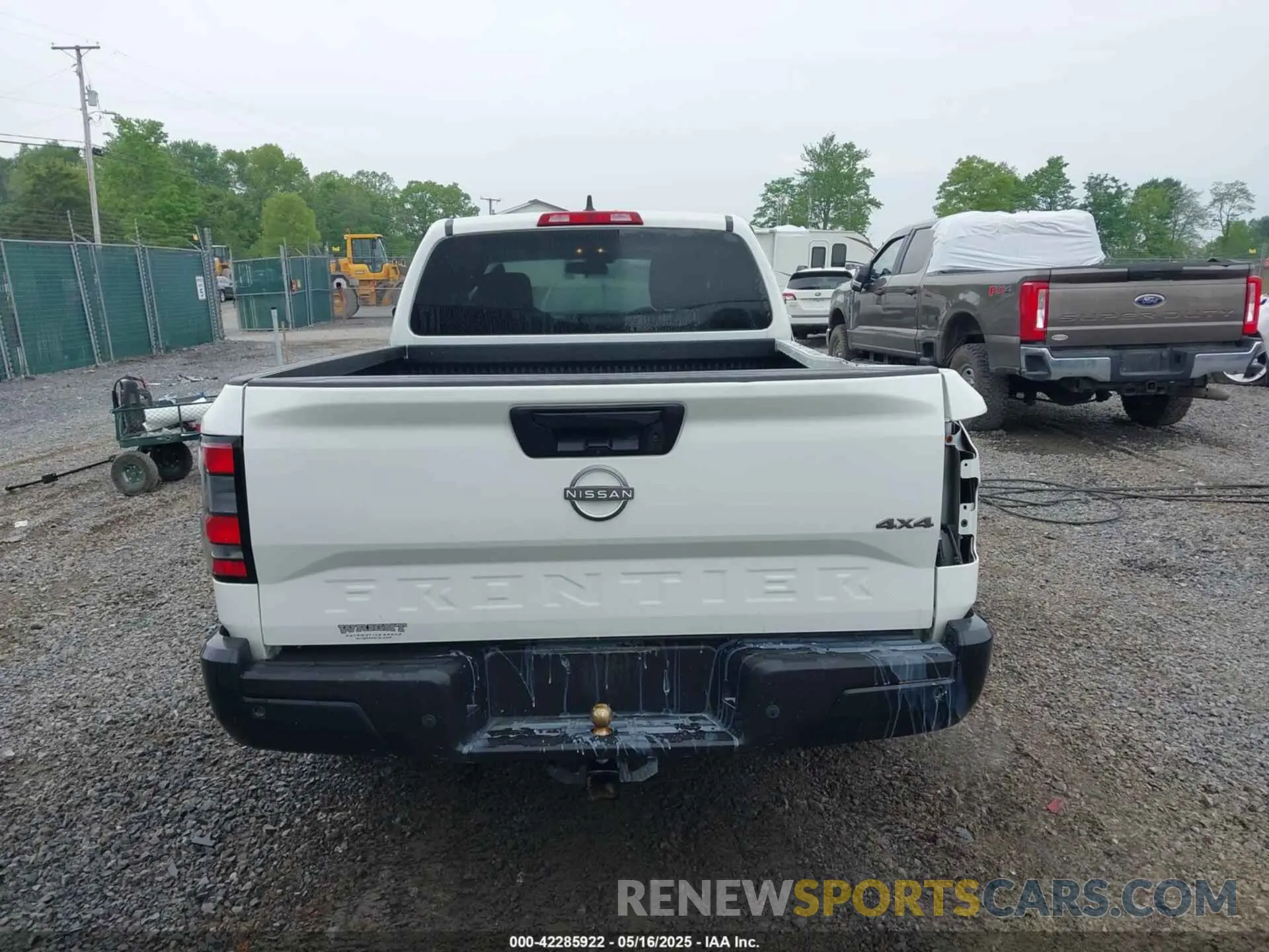 17 Photograph of a damaged car 1N6ED1CMXNN669298 NISSAN FRONTIER 2022