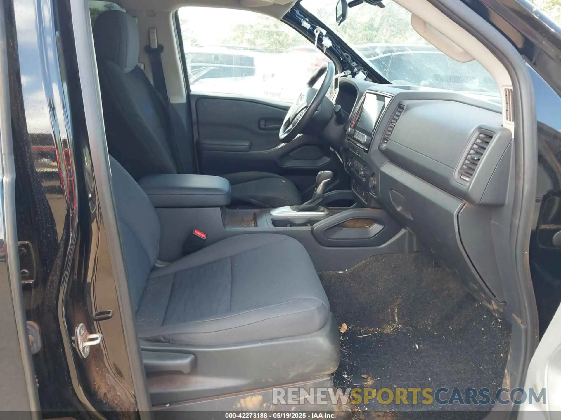 5 Photograph of a damaged car 1N6ED1EJ1NN645586 NISSAN FRONTIER 2022