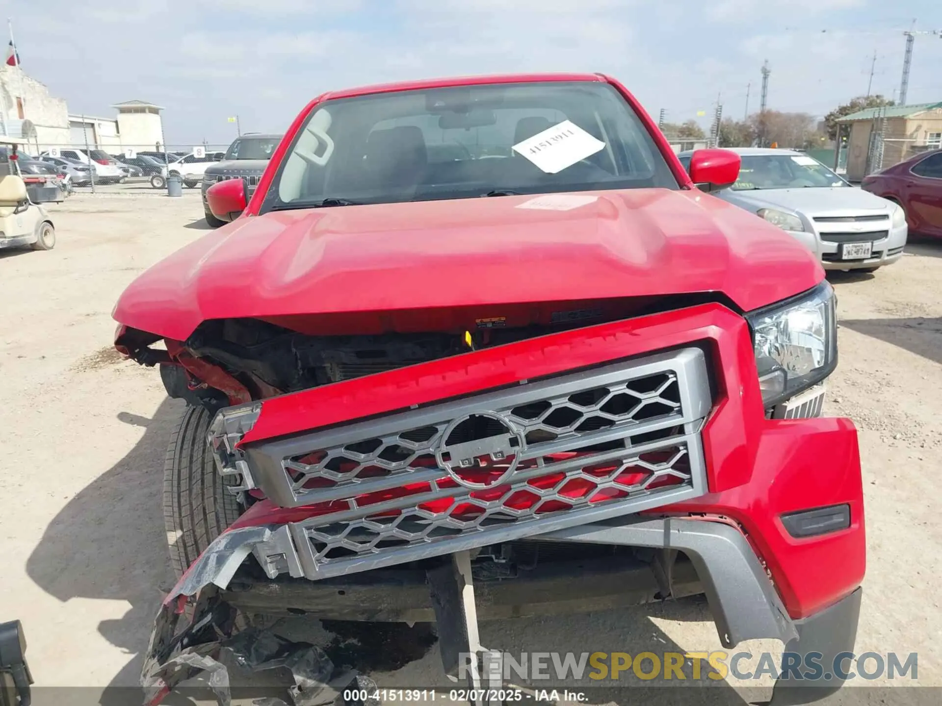 12 Photograph of a damaged car 1N6ED1EJ1NN690902 NISSAN FRONTIER 2022