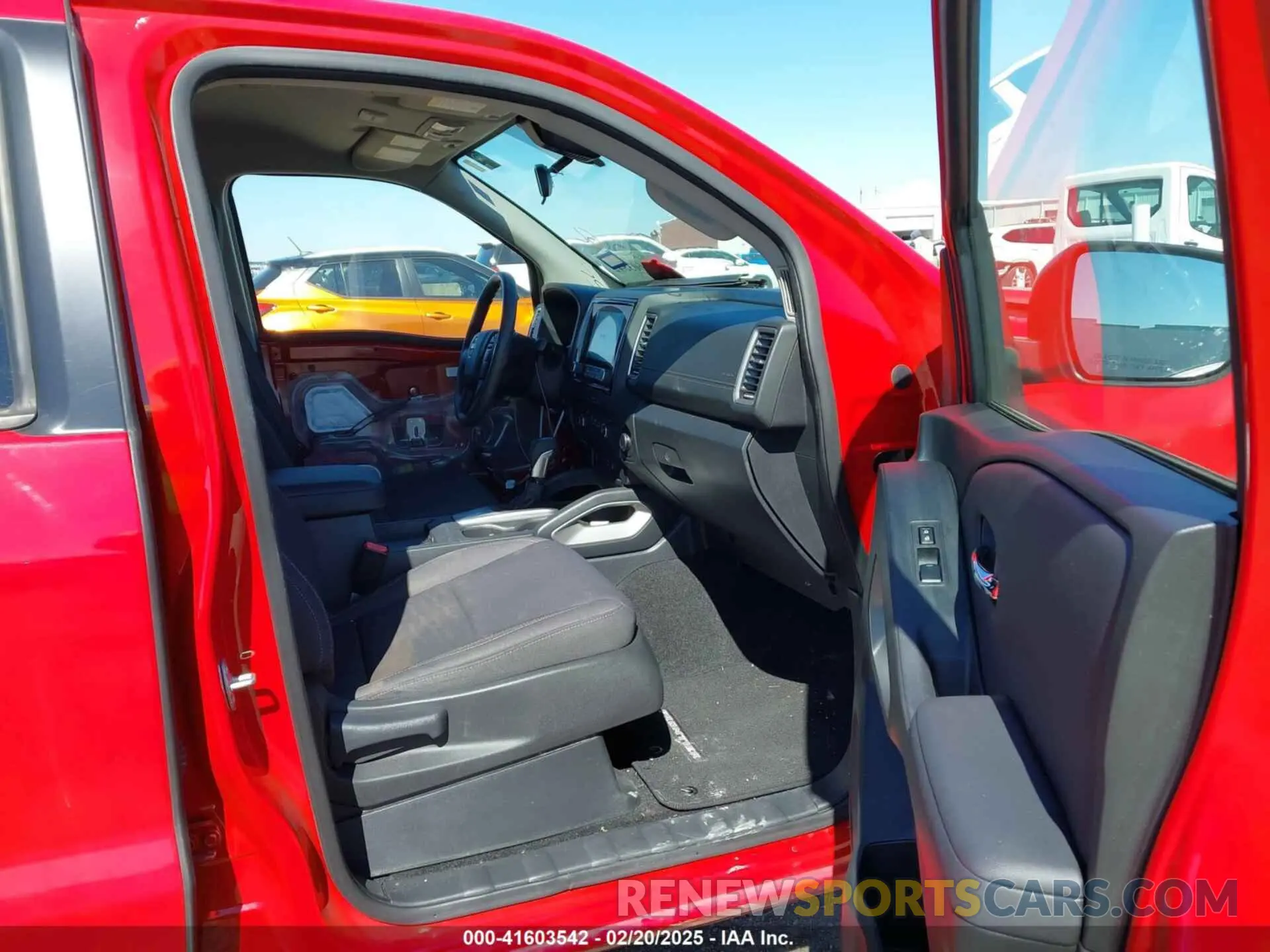 5 Photograph of a damaged car 1N6ED1EJ3NN612086 NISSAN FRONTIER 2022