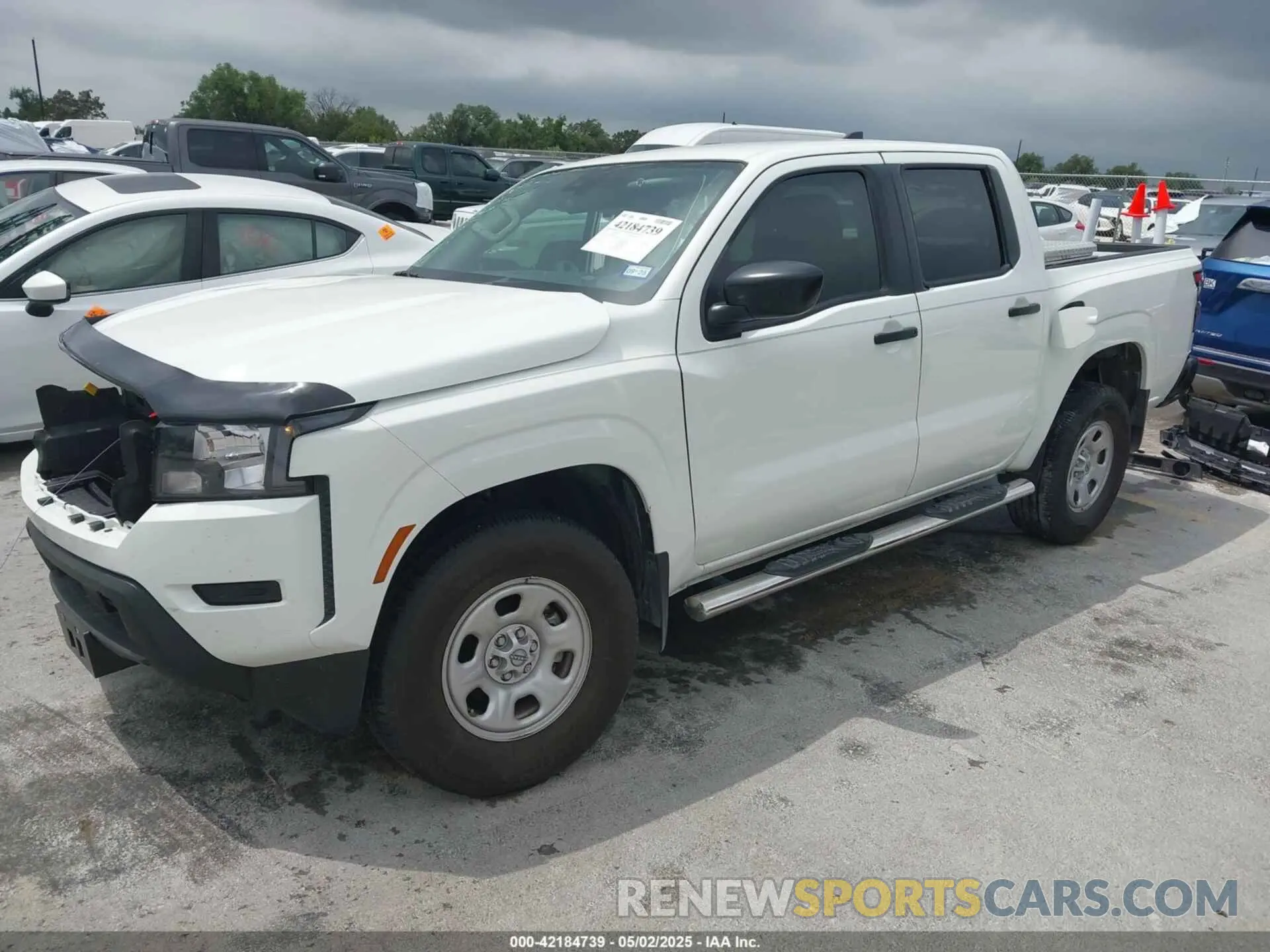 2 Photograph of a damaged car 1N6ED1EJ4NN696435 NISSAN FRONTIER 2022