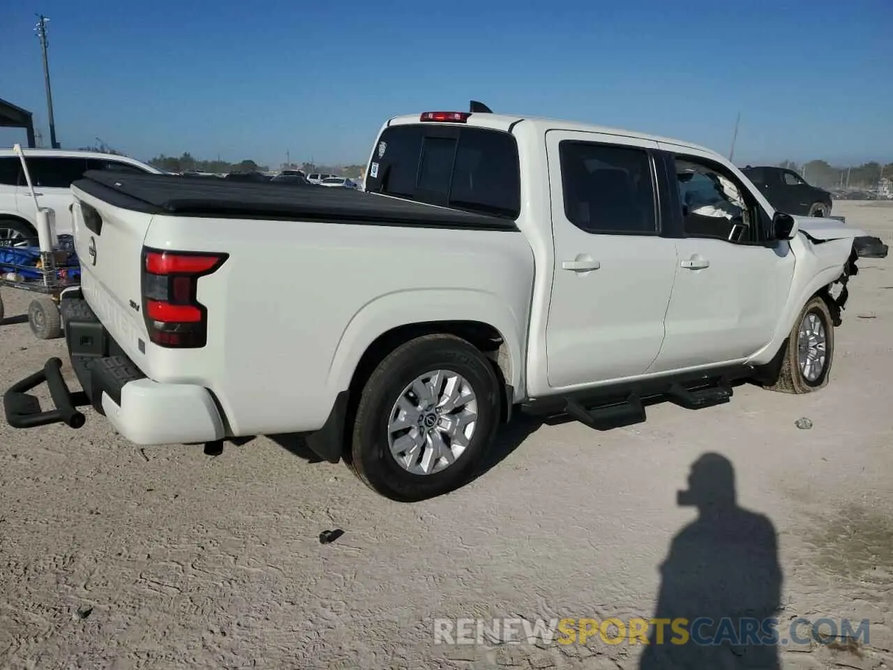 3 Photograph of a damaged car 1N6ED1EJ6NN606685 NISSAN FRONTIER 2022