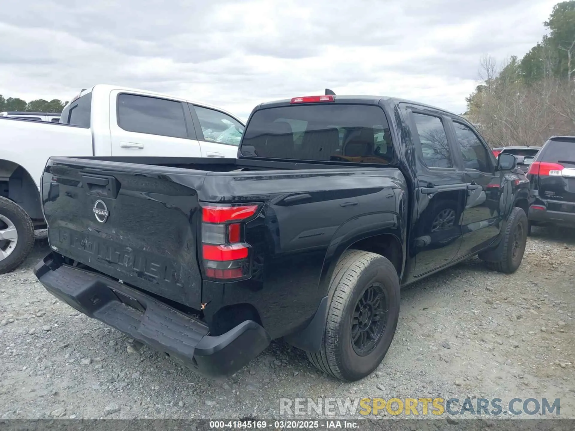 4 Photograph of a damaged car 1N6ED1EJ9NN619656 NISSAN FRONTIER 2022