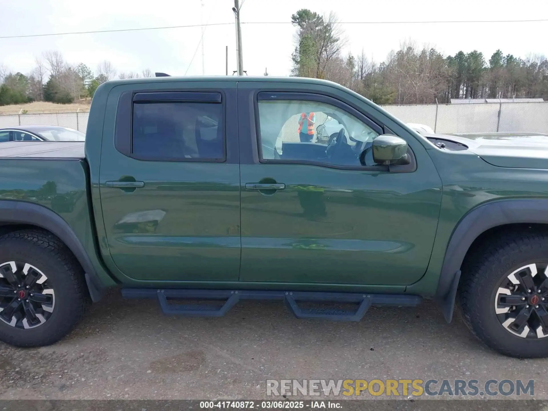 14 Photograph of a damaged car 1N6ED1EJXNN628236 NISSAN FRONTIER 2022