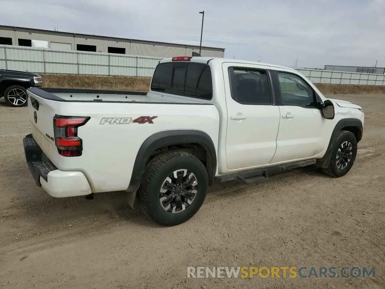 3 Photograph of a damaged car 1N6ED1EK0NN668348 NISSAN FRONTIER 2022