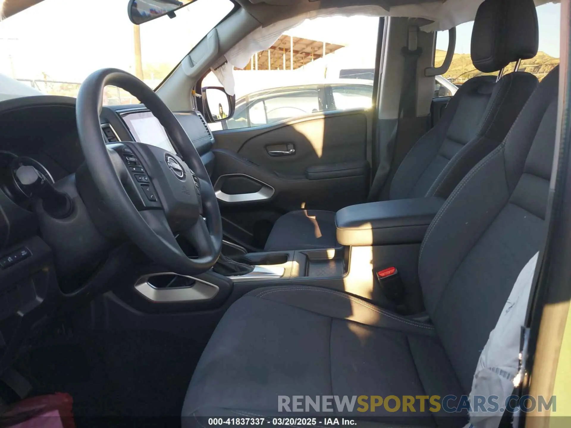 5 Photograph of a damaged car 1N6ED1EK1NN683652 NISSAN FRONTIER 2022