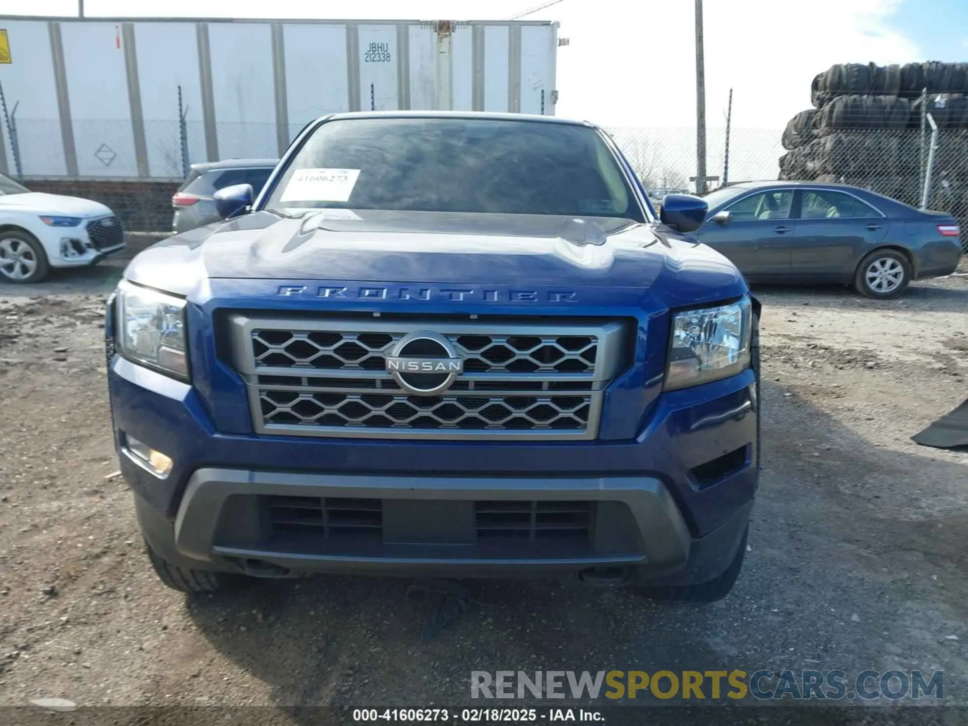11 Photograph of a damaged car 1N6ED1EK2NN606000 NISSAN FRONTIER 2022