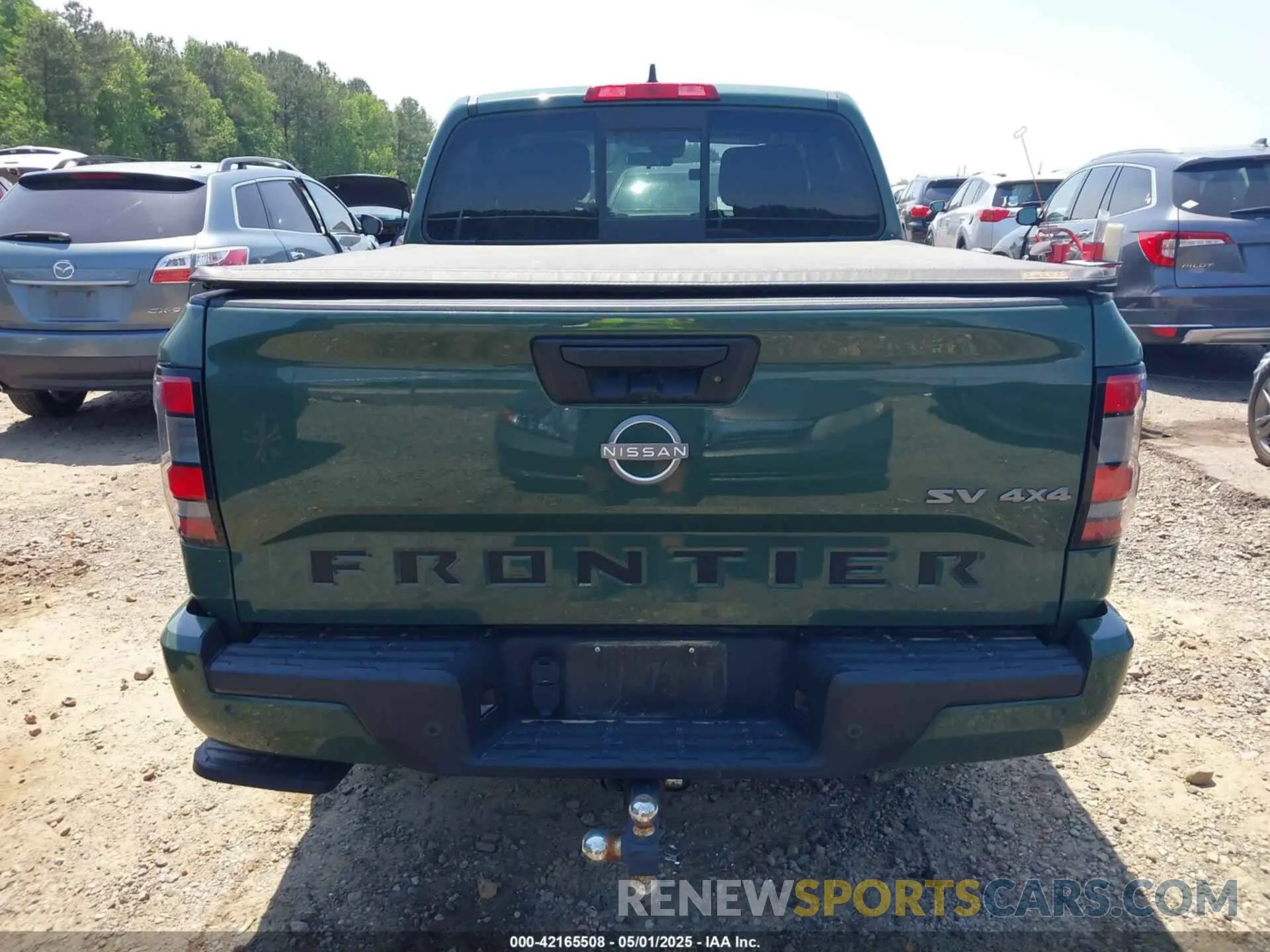 17 Photograph of a damaged car 1N6ED1EK2NN617109 NISSAN FRONTIER 2022