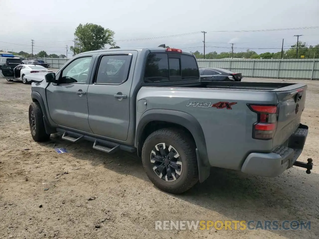 2 Photograph of a damaged car 1N6ED1EK2NN694482 NISSAN FRONTIER 2022
