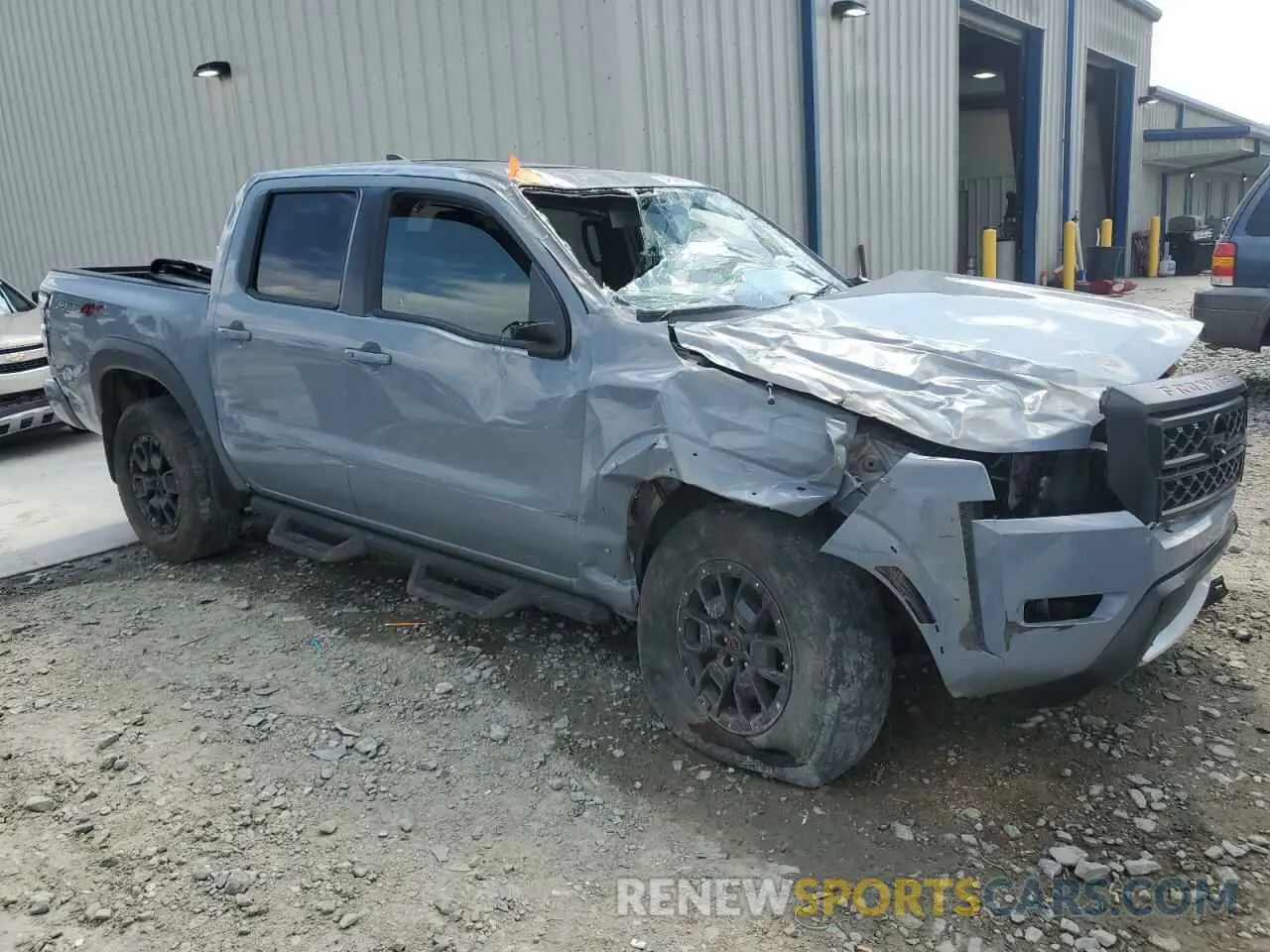 4 Photograph of a damaged car 1N6ED1EK3NN640947 NISSAN FRONTIER 2022