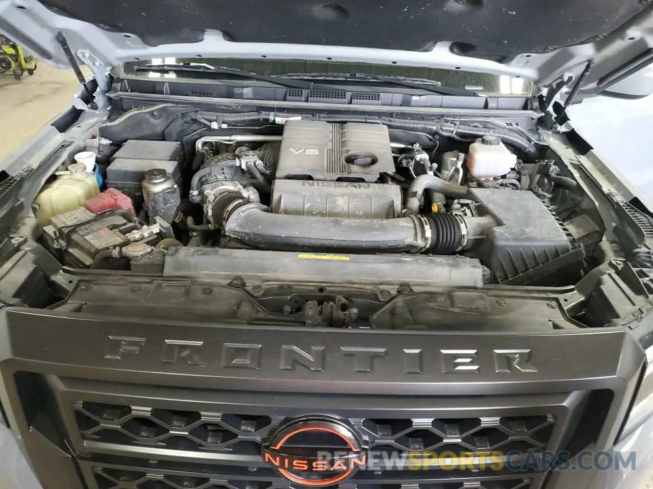 11 Photograph of a damaged car 1N6ED1EK4NN674895 NISSAN FRONTIER 2022