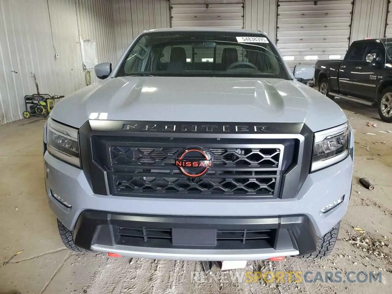 5 Photograph of a damaged car 1N6ED1EK4NN674895 NISSAN FRONTIER 2022