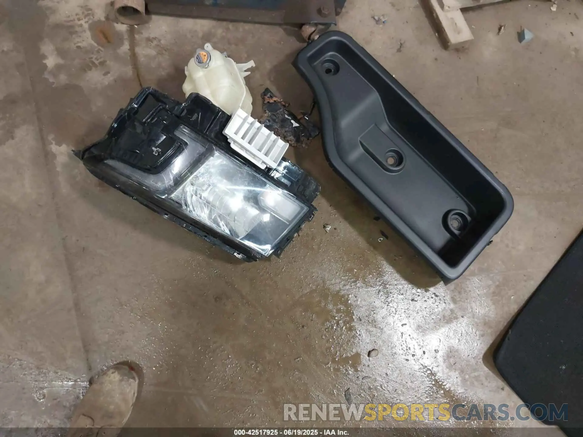 12 Photograph of a damaged car 1N6ED1EK4NN691213 NISSAN FRONTIER 2022