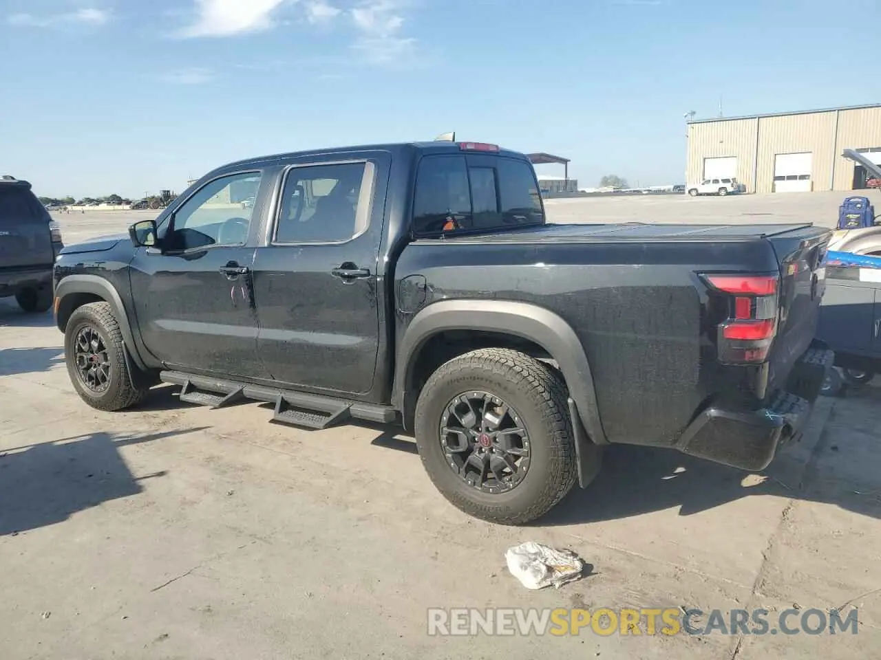 2 Photograph of a damaged car 1N6ED1EK5NN615256 NISSAN FRONTIER 2022