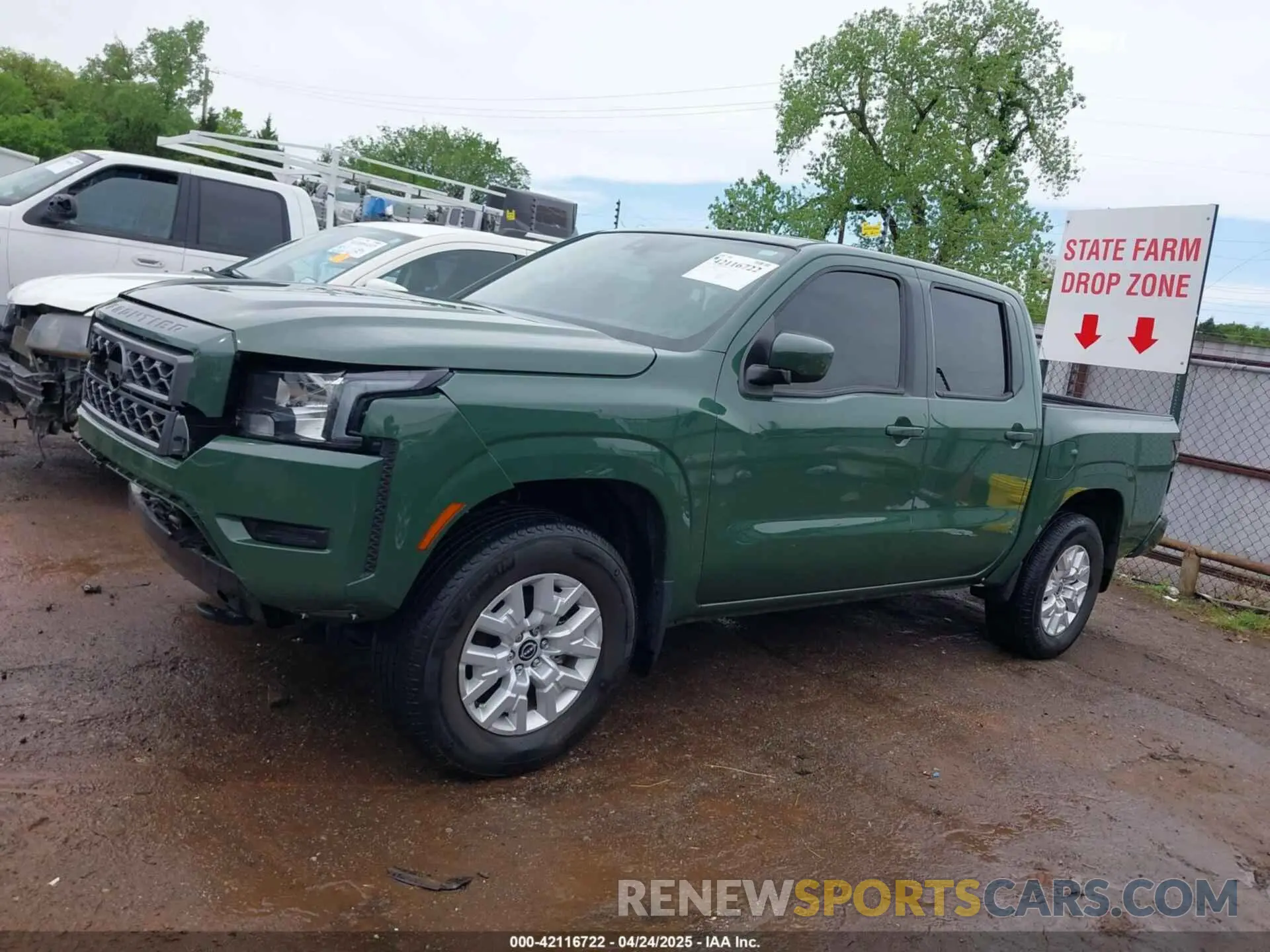 14 Photograph of a damaged car 1N6ED1EK7NN663549 NISSAN FRONTIER 2022