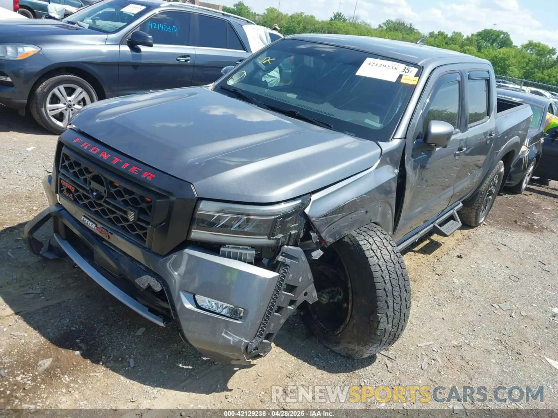 2 Photograph of a damaged car 1N6ED1EKXNN695718 NISSAN FRONTIER 2022