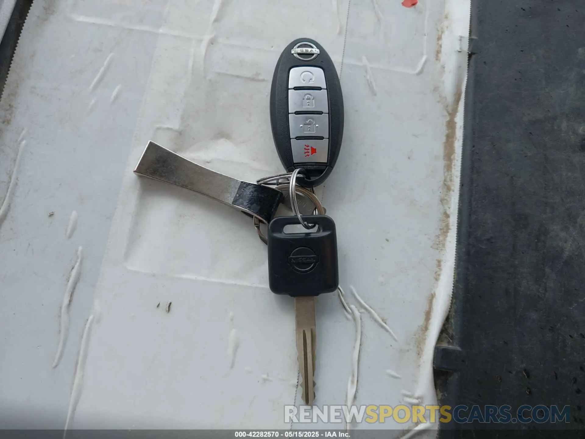 11 Photograph of a damaged car 1N6ED1EJ3PN631272 NISSAN FRONTIER 2023