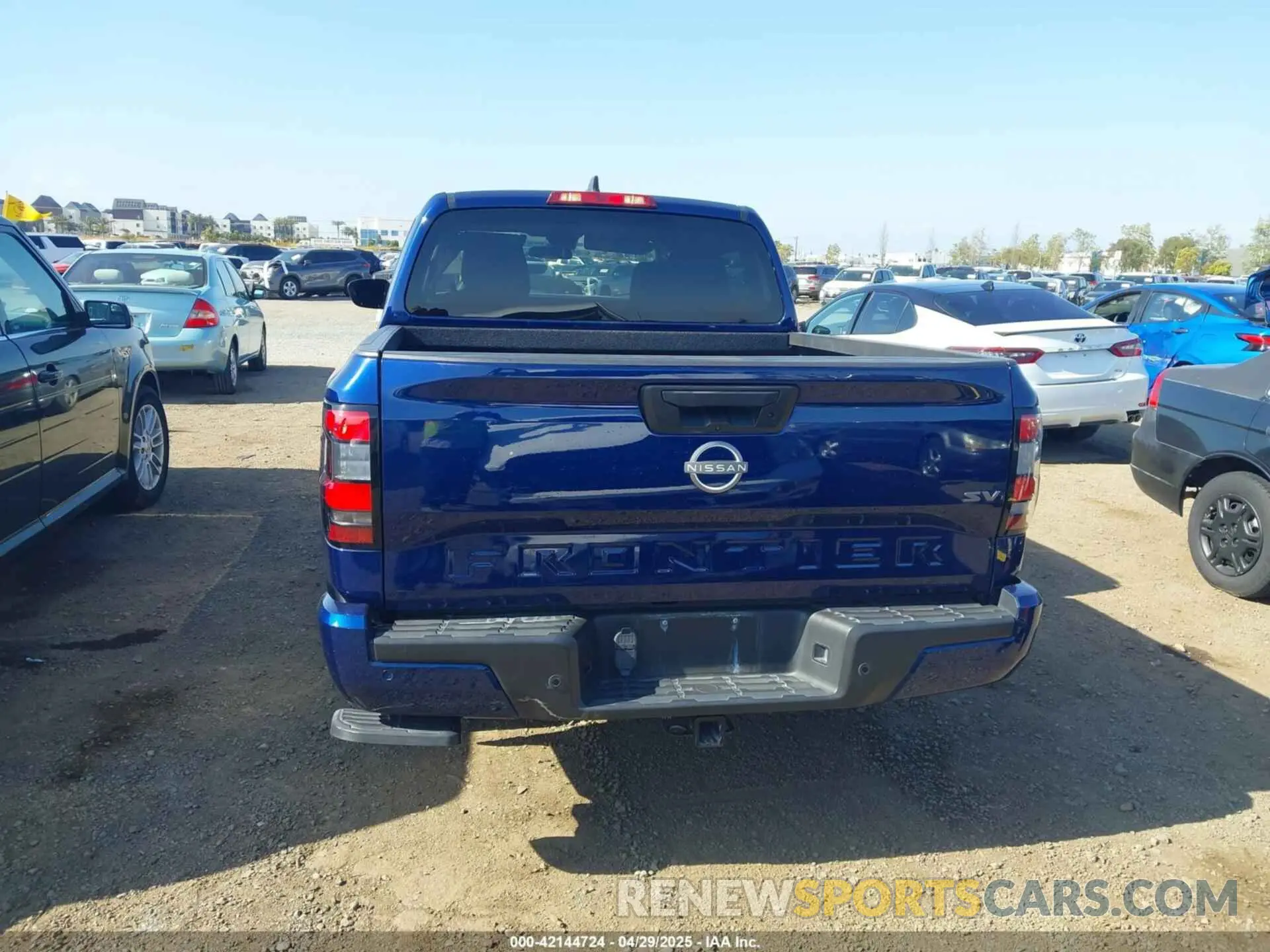 17 Photograph of a damaged car 1N6ED1EJ9PN602102 NISSAN FRONTIER 2023