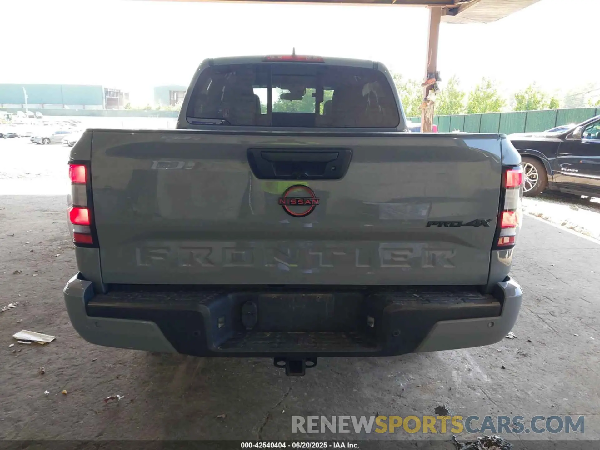 16 Photograph of a damaged car 1N6ED1EK0PN658339 NISSAN FRONTIER 2023