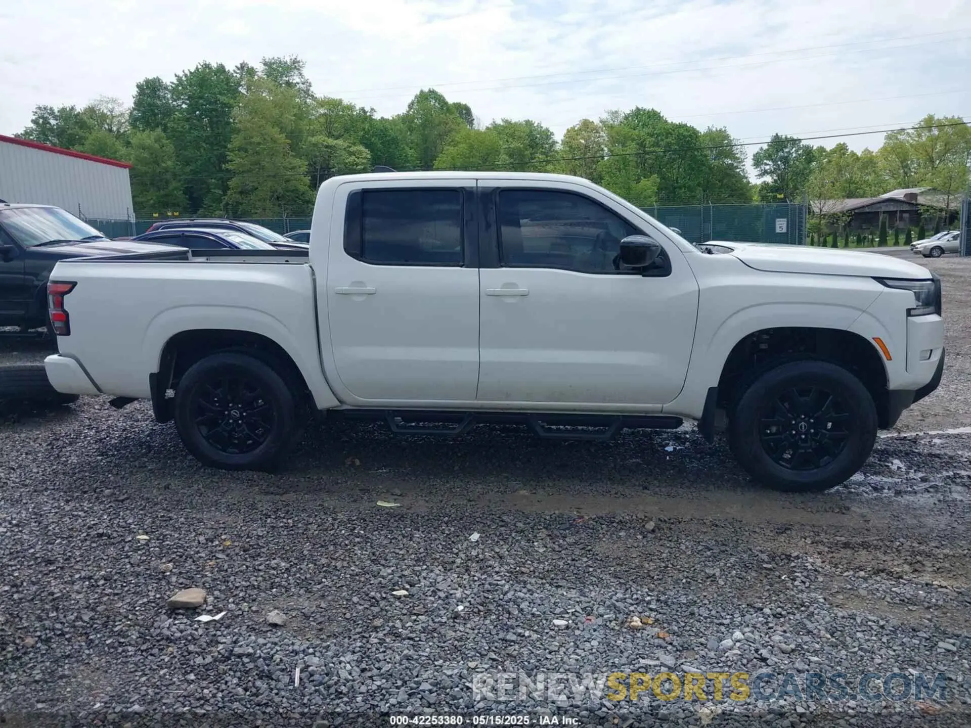 14 Photograph of a damaged car 1N6ED1EK1PN614110 NISSAN FRONTIER 2023