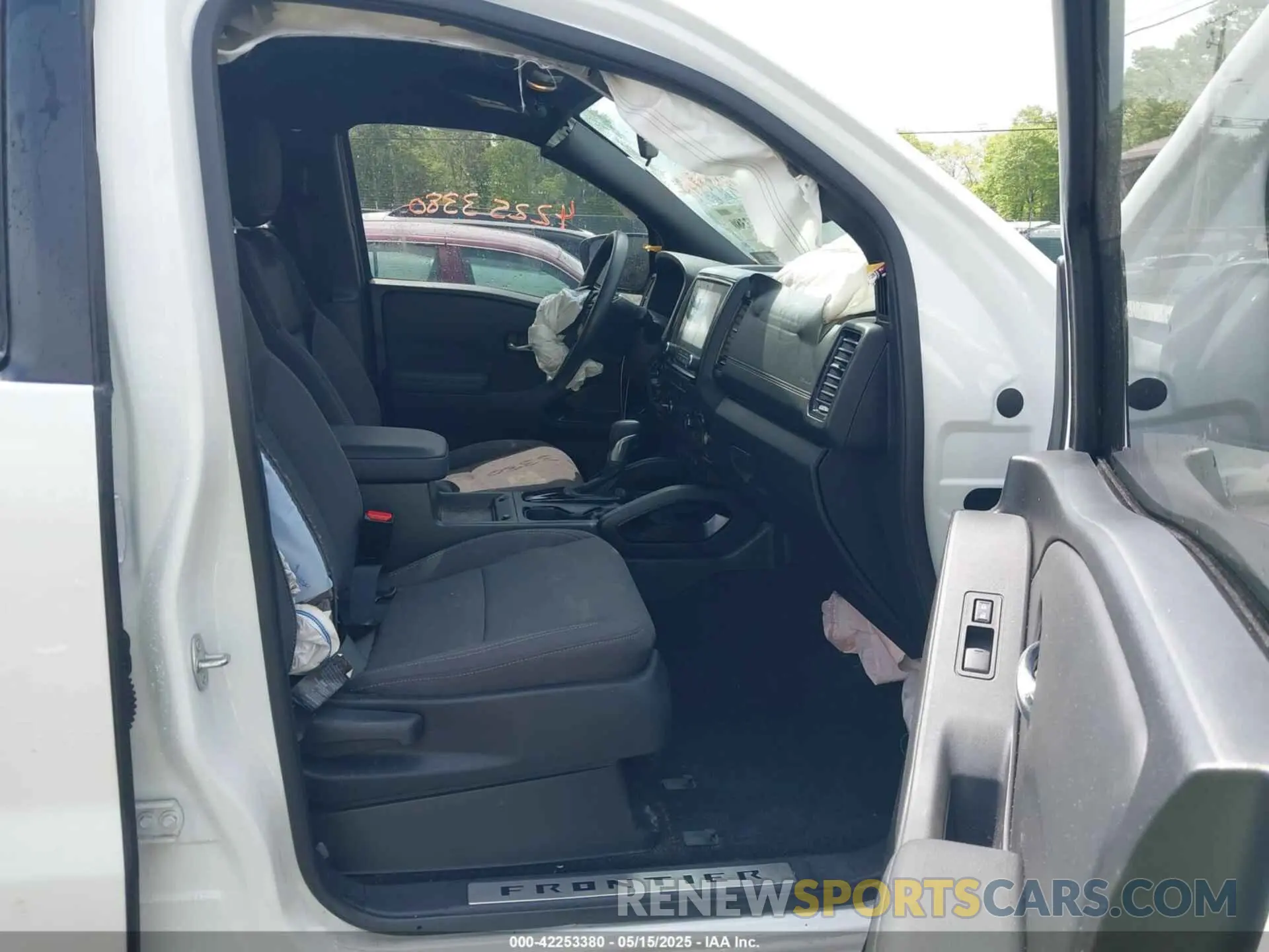 5 Photograph of a damaged car 1N6ED1EK1PN614110 NISSAN FRONTIER 2023
