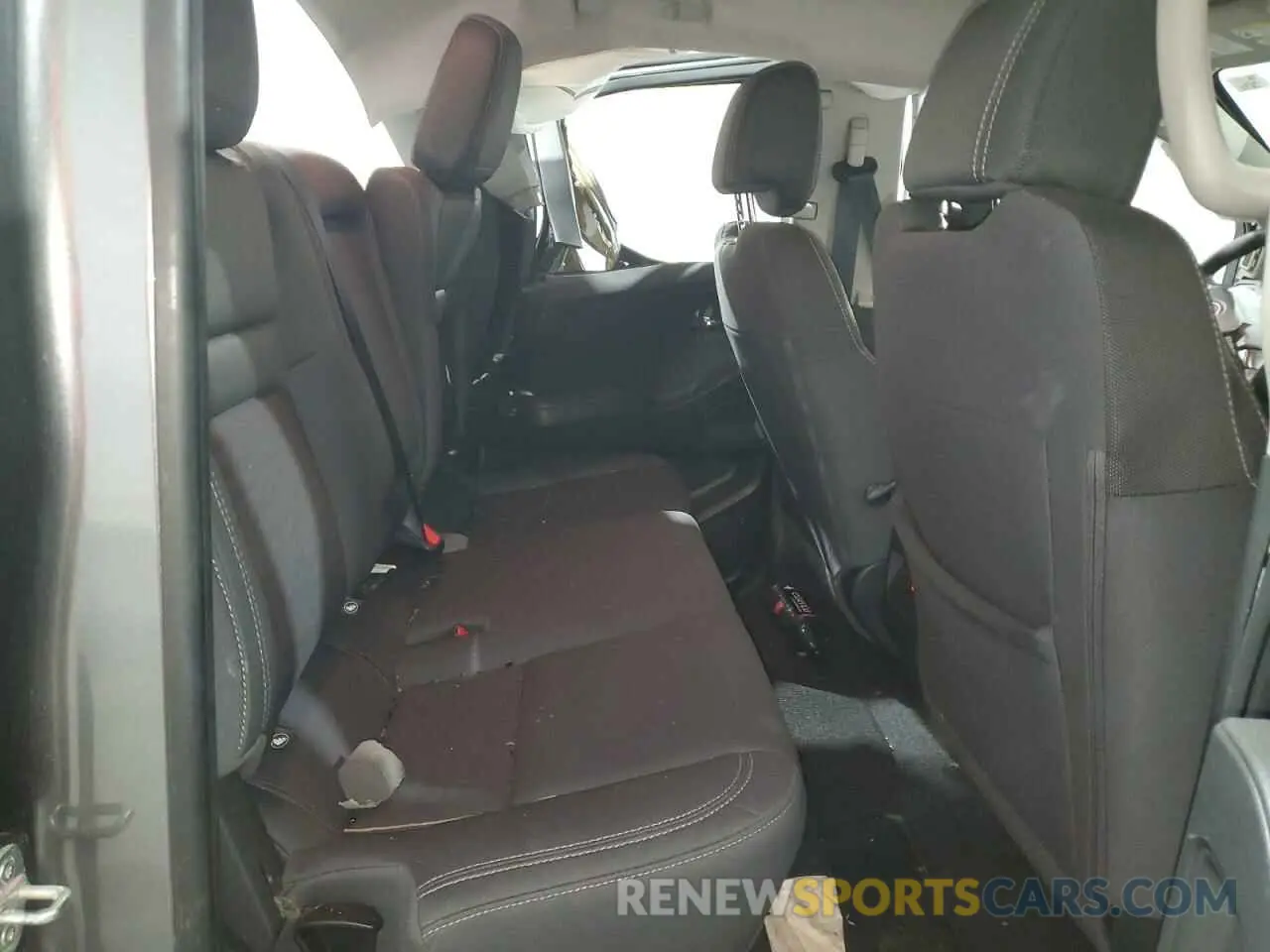 10 Photograph of a damaged car 1N6ED1EK3PN665883 NISSAN FRONTIER 2023