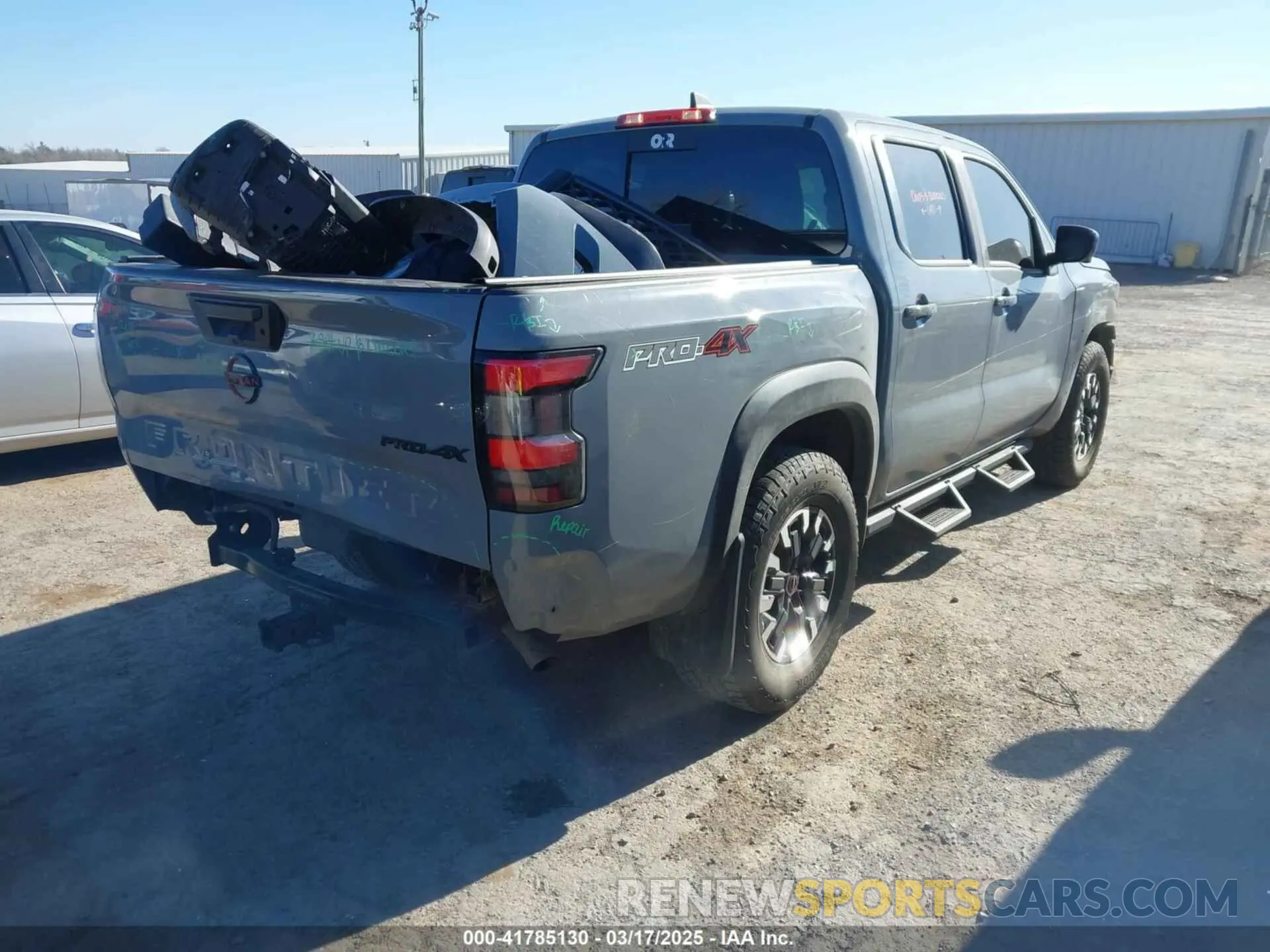 4 Photograph of a damaged car 1N6ED1EK7PN670665 NISSAN FRONTIER 2023